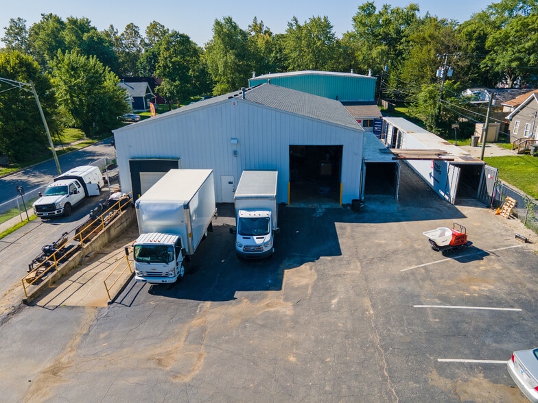 More Photos Of 722 Ketcham St, Indianapolis Warehouse For Sale
