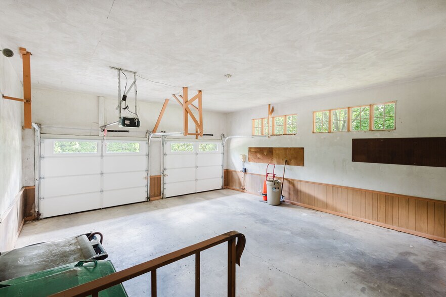 More Photos Of 3025 Breckenwood Dr, Lexington Multifamily For Sale