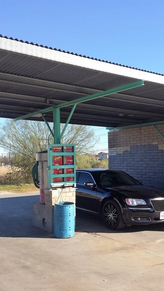 More Photos Of 9375 Marbach Rd, San Antonio Carwash For Sale