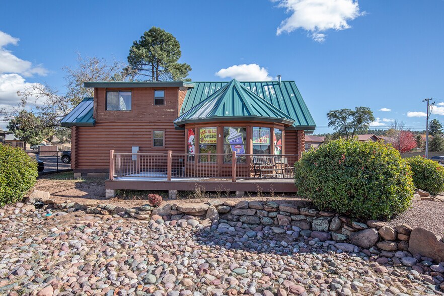 More Photos Of 102 E Main St, Payson General Retail For Sale