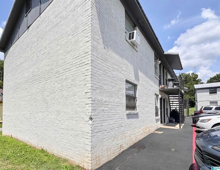 More Photos Of 1609 6th St N, Birmingham Apartments For Sale