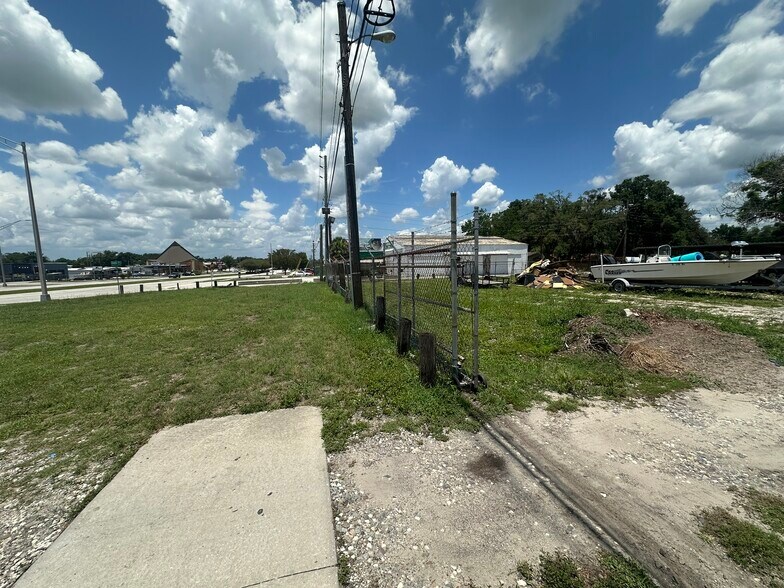 More Photos Of 1701 W Memorial Blvd, Lakeland Auto Dealership For Sale