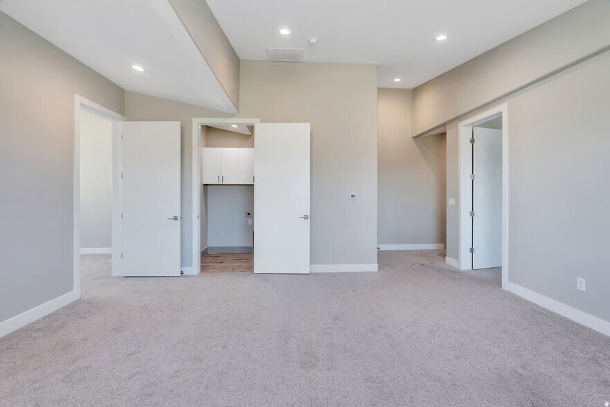 More Photos Of 7045 S 300 E, Midvale Apartments For Sale