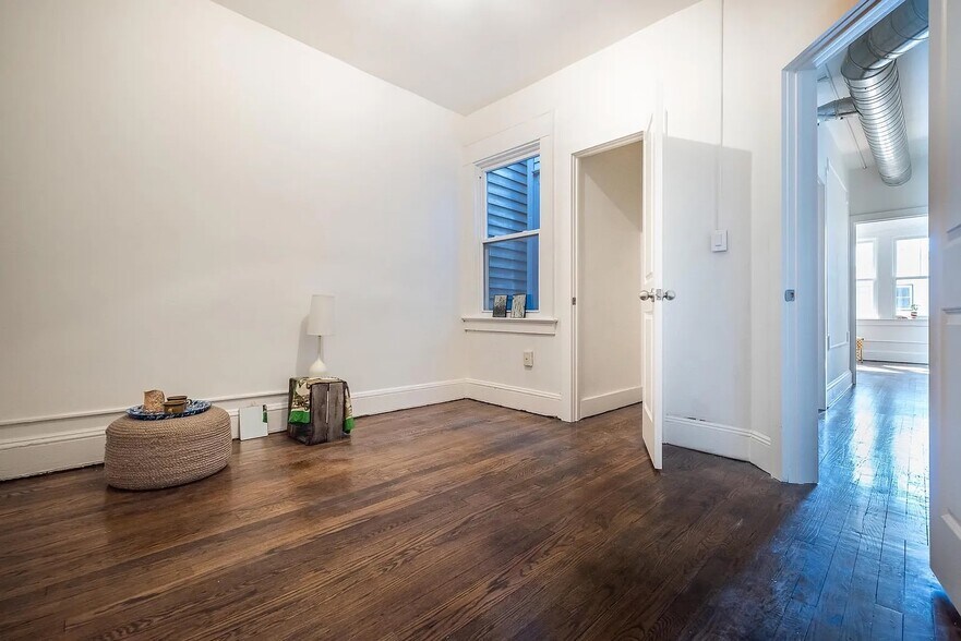 More Photos Of 514 State St, Hudson Apartments For Sale