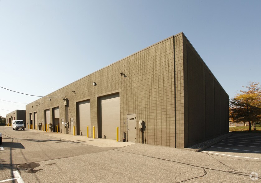5022050230 Dennis Industrial Ct, Wixom, MI 48393 Industrial For Lease