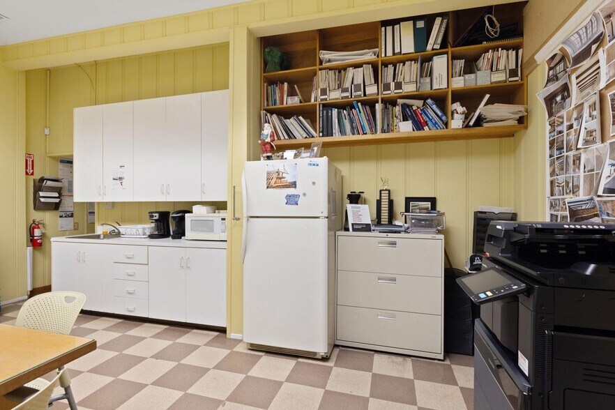 More Photos Of 709 N Sacramento St, Lodi Warehouse For Sale