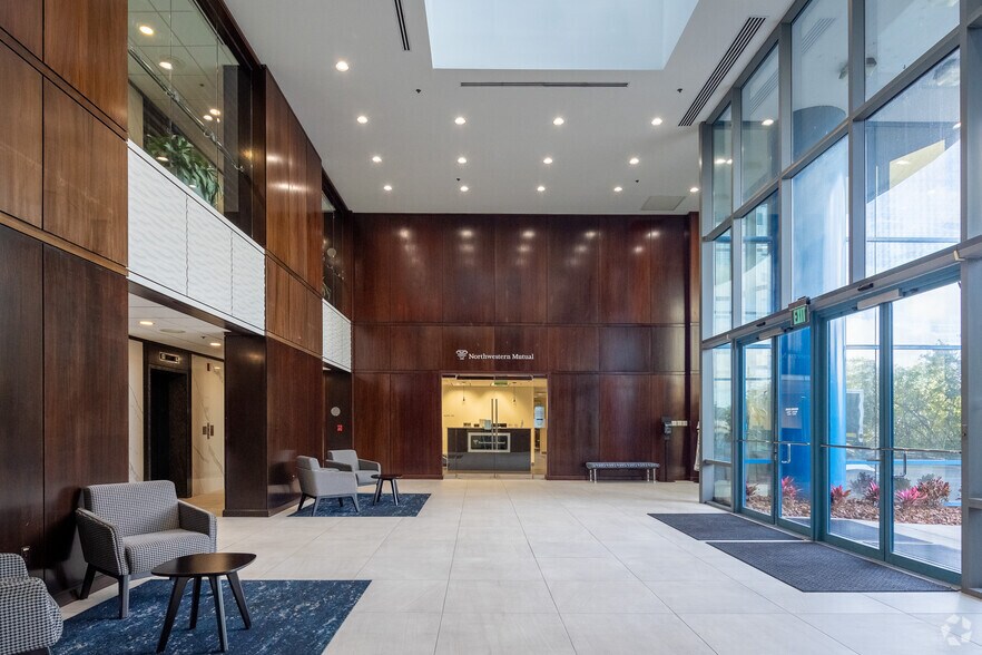 More Photos Of 17755 US Highway 19, Clearwater Unknown For Lease