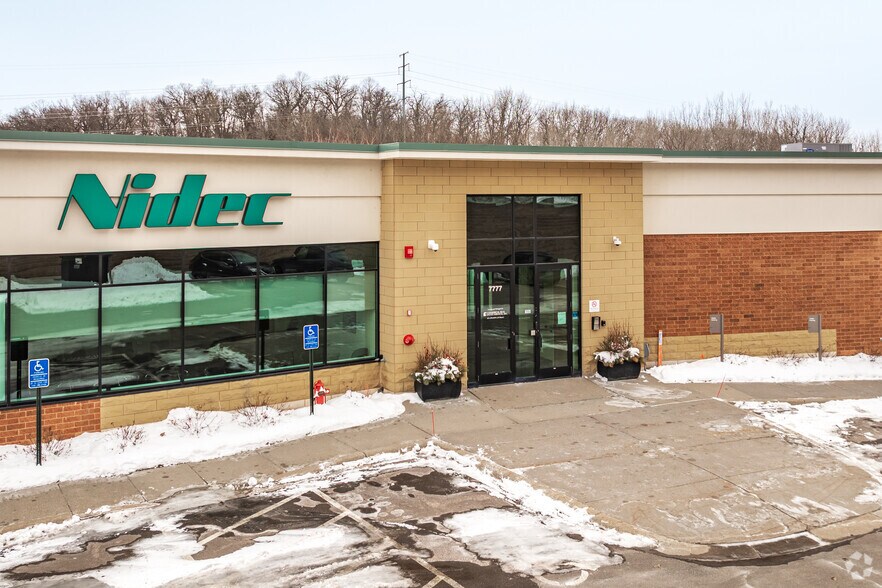 More Photos Of 7777 Golden Triangle Dr, Eden Prairie Office For Lease