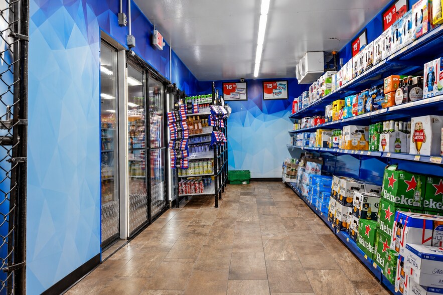 More Photos Of 2902 SW Port St Lucie Blvd, Port Saint Lucie Service Station For Sale