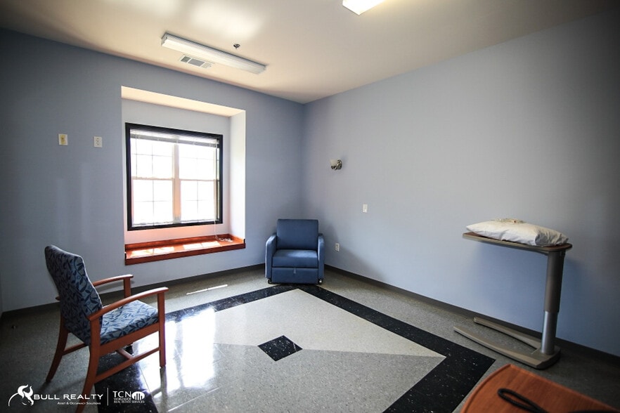 More Photos Of 22 Madras Pky, Newnan Healthcare For Lease