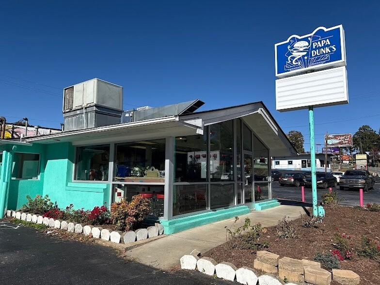 Primary Photo Of 1475 Patton Ave, Asheville Restaurant For Lease