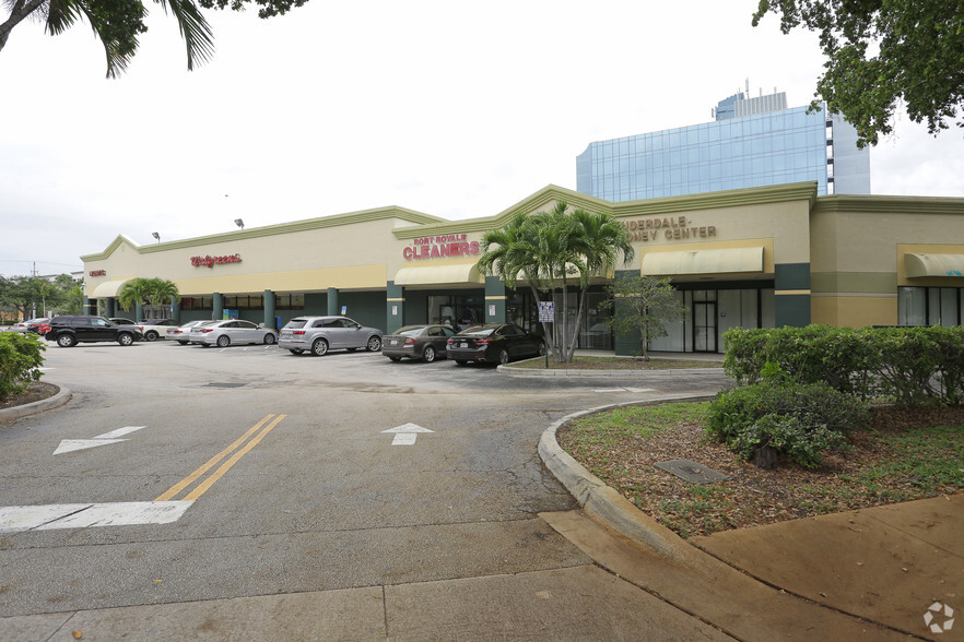 Primary Photo Of 6602-6606 N Federal Hwy, Fort Lauderdale Unknown For Lease