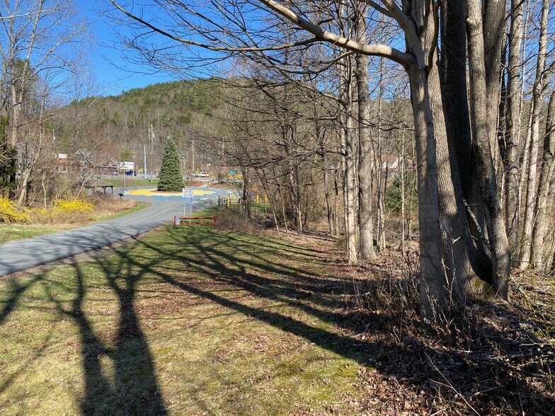 More Photos Of 12 River Rd, Barryville Apartments For Sale