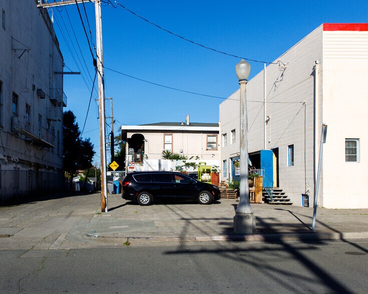 More Photos Of 345 Tennessee St, Vallejo Freestanding For Sale