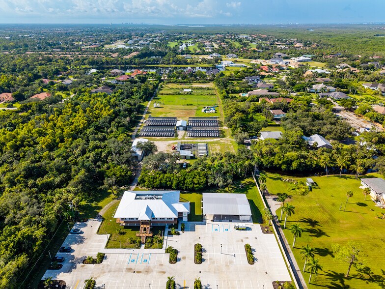 More Photos Of 6901 Hendry Creek Dr, Fort Myers Specialty For Sale