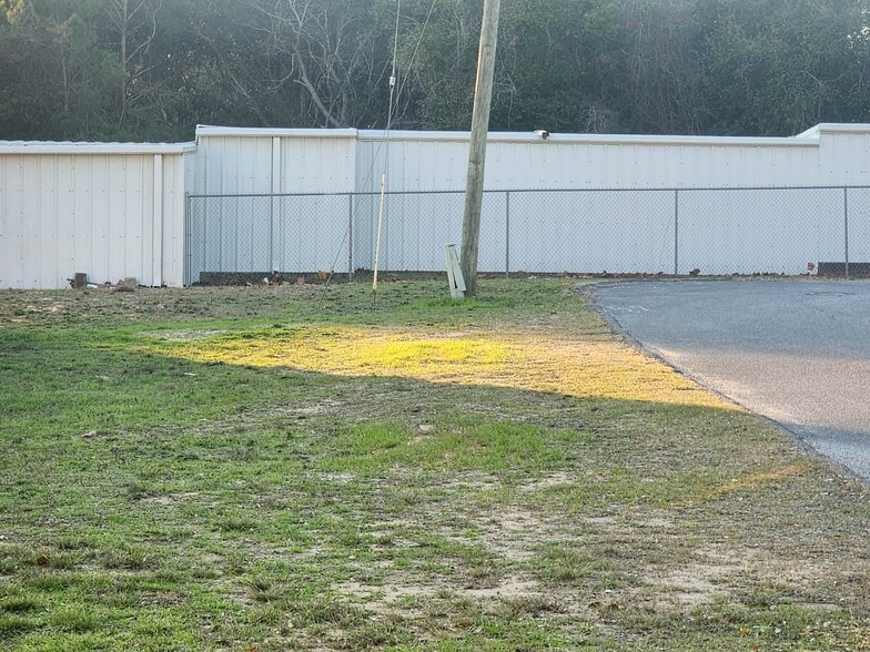 More Photos Of 1950 W Highway 98, Mary Esther Self Storage For Sale