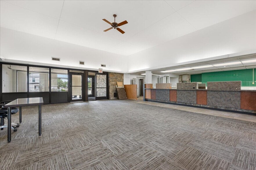 More Photos Of 43 Pennsylvania Ave, Niantic Bank For Lease