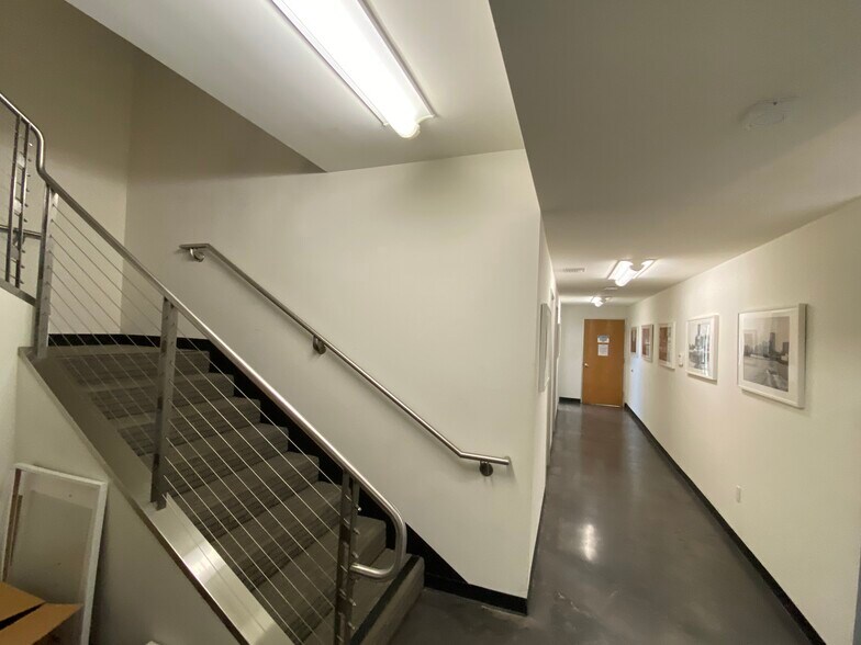 More Photos Of 9223 Eton Ave, Chatsworth Manufacturing For Lease