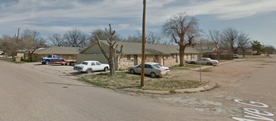 More Photos Of 604 N 3rd St, Haskell Multifamily For Sale