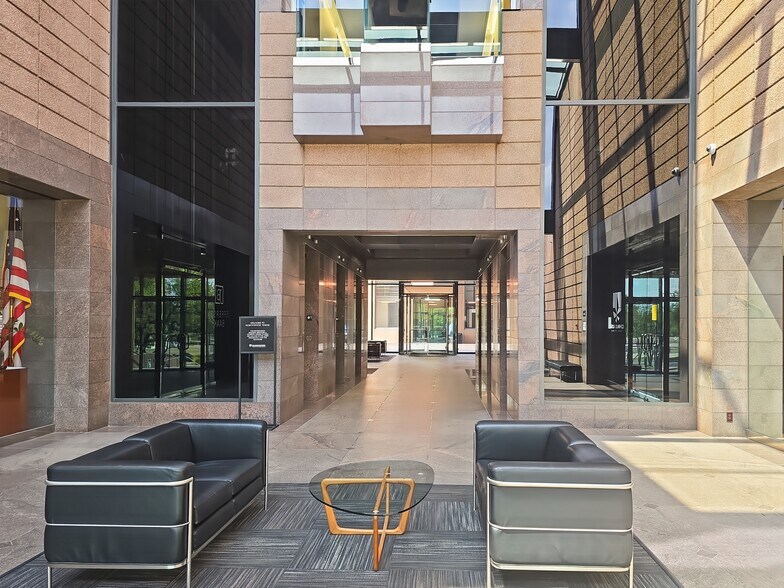 More Photos Of 1777 NE Loop 410, San Antonio Coworking Space