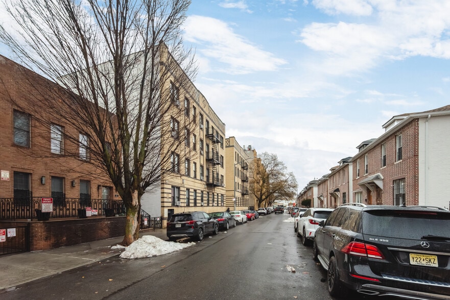 More Photos Of 1729 67th St, Brooklyn Apartments For Sale