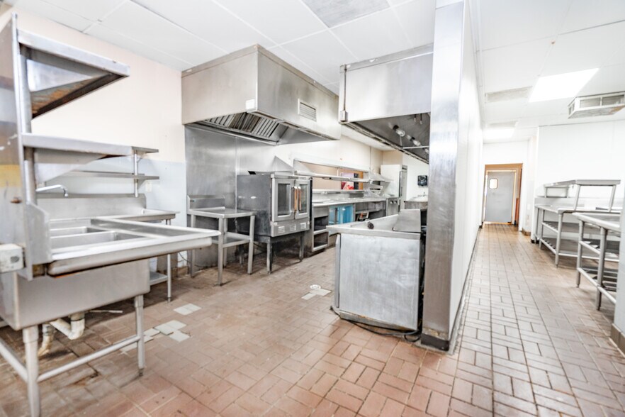 More Photos Of 3162 S Atlantic Ave, Daytona Beach Restaurant For Lease