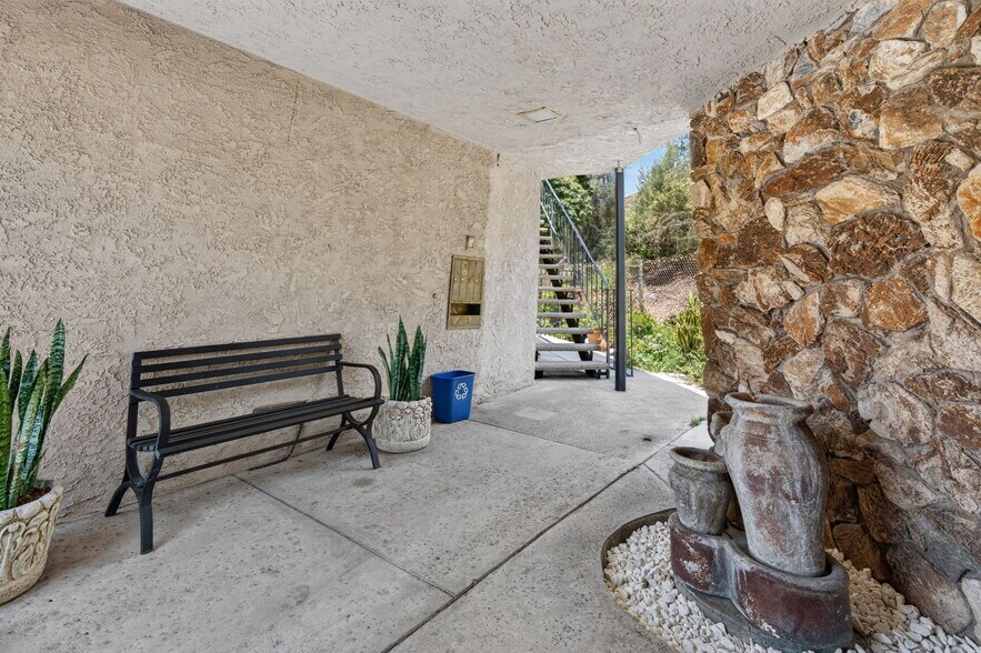 More Photos Of 1459 Stanley Ave, Glendale Apartments For Sale