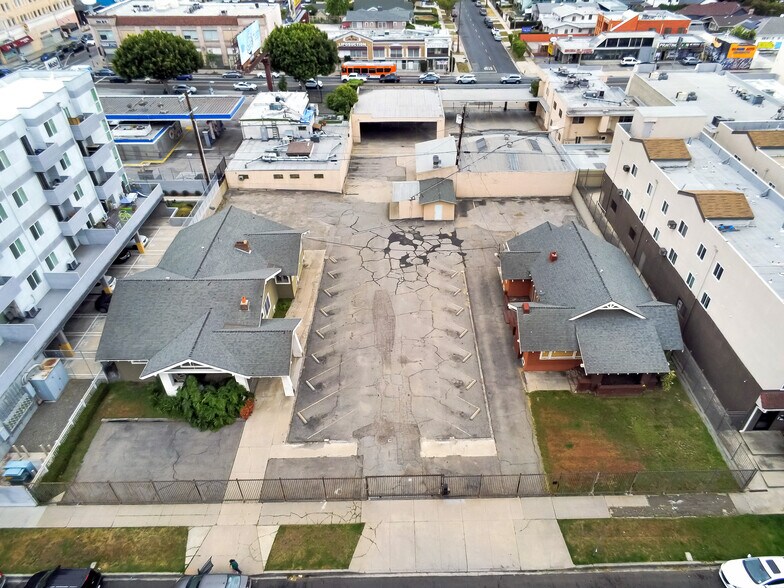 More Photos Of 4718-4726 Oakwood Ave, Los Angeles Land For Sale