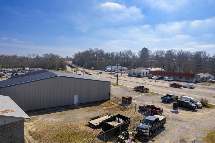 More Photos Of 25 Woodbury Hwy, Manchester Freestanding For Lease