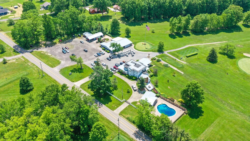 More Photos Of 2404 SE River Rd, Lake Milton Golf Course Driving Range For Sale