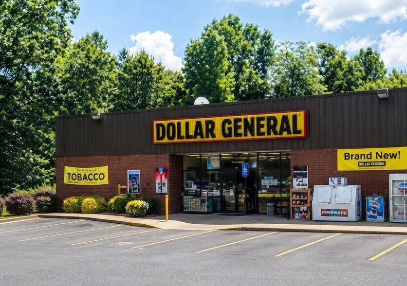 More Photos Of 9 Waverly Cir, Waverly Hall General Retail For Sale