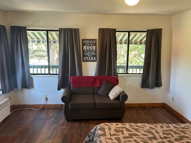 More Photos Of 14 Saint Andrews Rd, Valley Springs Hotel For Sale