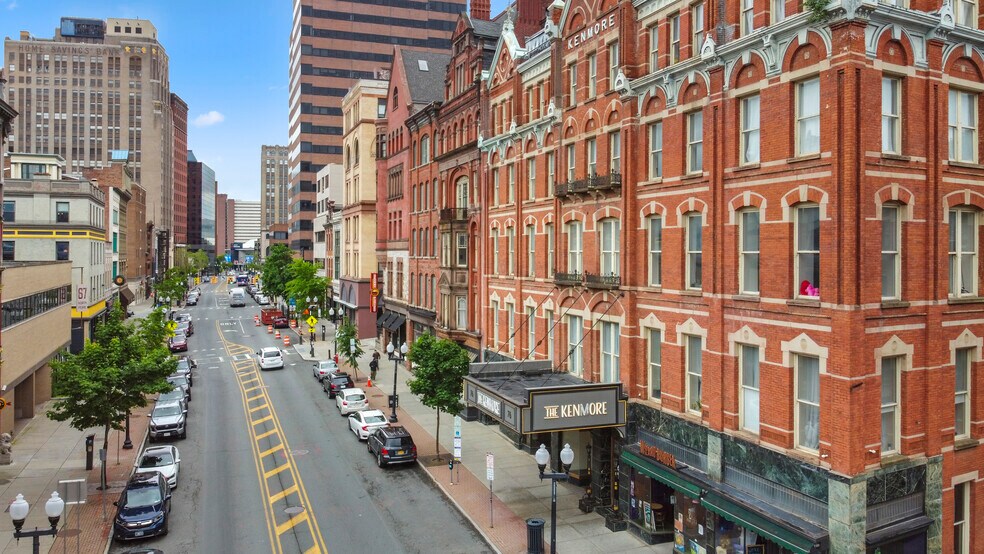 More Photos Of 76 N Pearl St, Albany Apartments For Lease