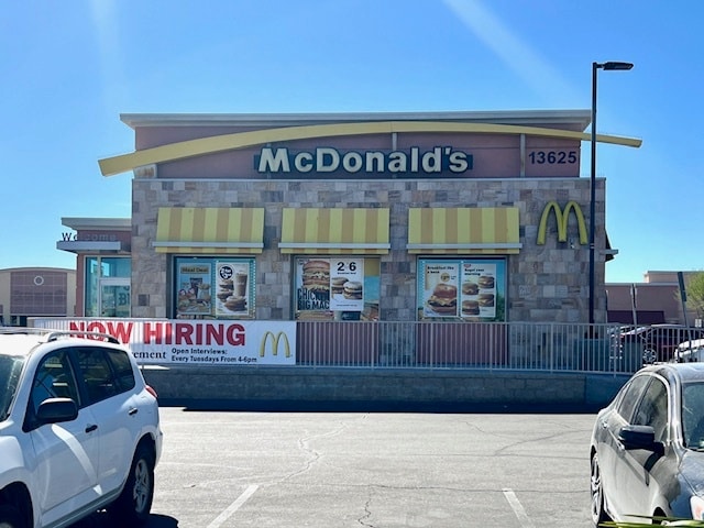 More Photos Of 13605 Bear Valley Rd, Victorville Health Club For Lease