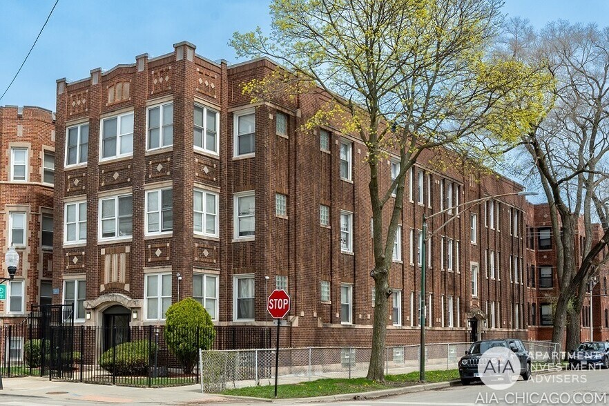 More Photos Of 11201 S King Dr, Chicago Apartments For Sale