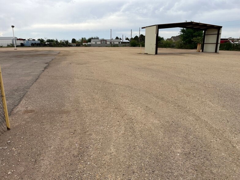 More Photos Of 2715 S County Road 1206, Midland Industrial For Lease
