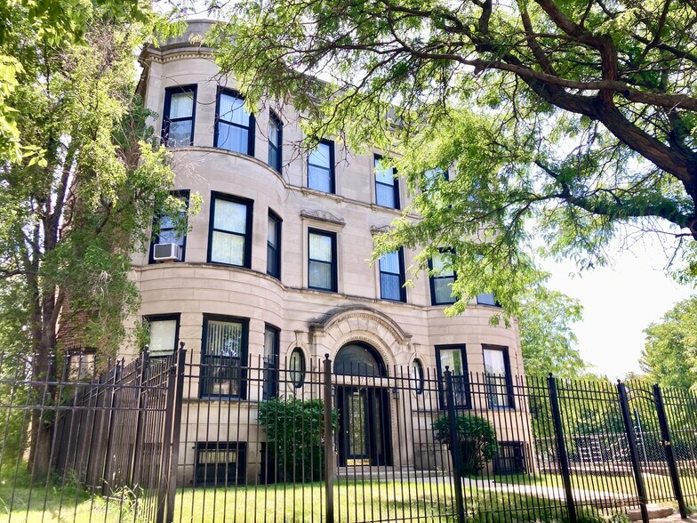 Primary Photo Of 5627 S Indiana Ave, Chicago Multifamily For Sale