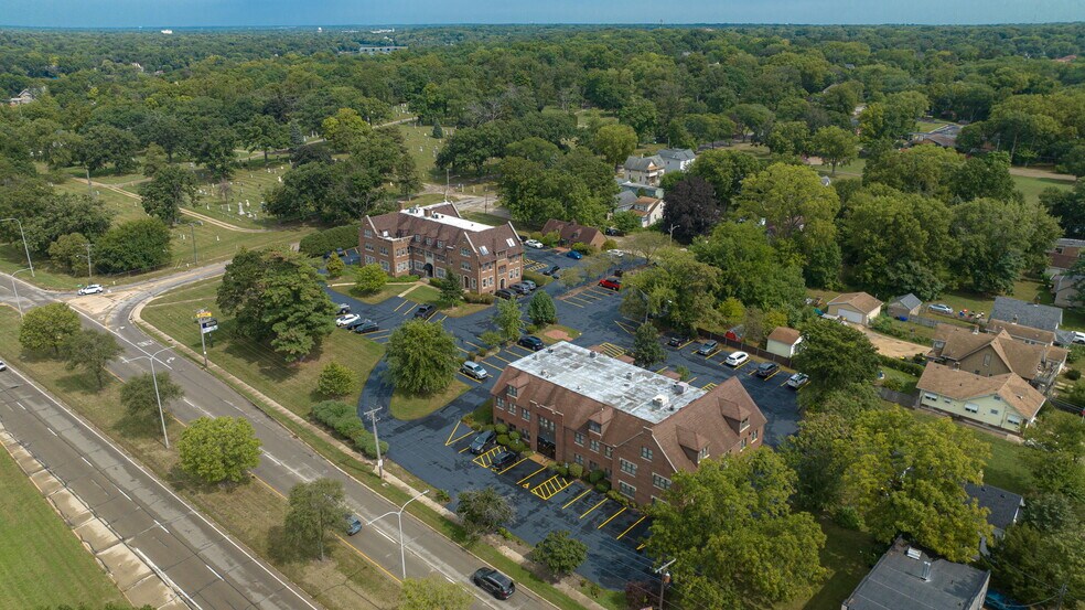 More Photos Of , Rockford Office For Sale