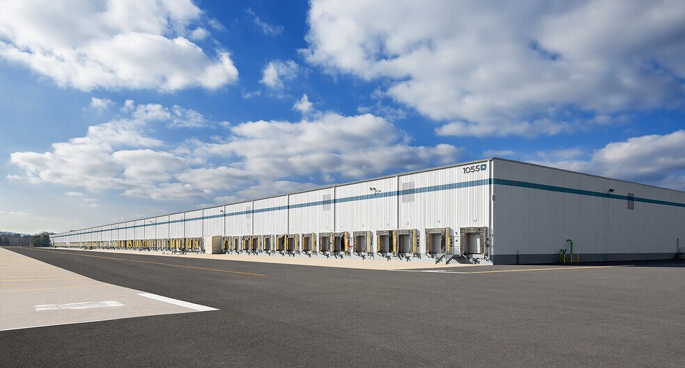 Primary Photo Of 1055 Hanover St, Wilkes-Barre Distribution For Lease