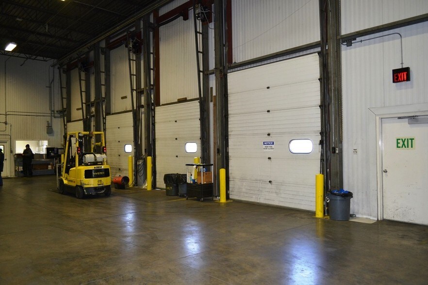 More Photos Of 430 7th Ave S, Buhl Manufacturing For Lease