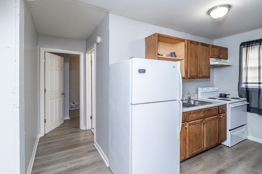 More Photos Of 1806 Meharry Blvd, Nashville Apartments For Sale