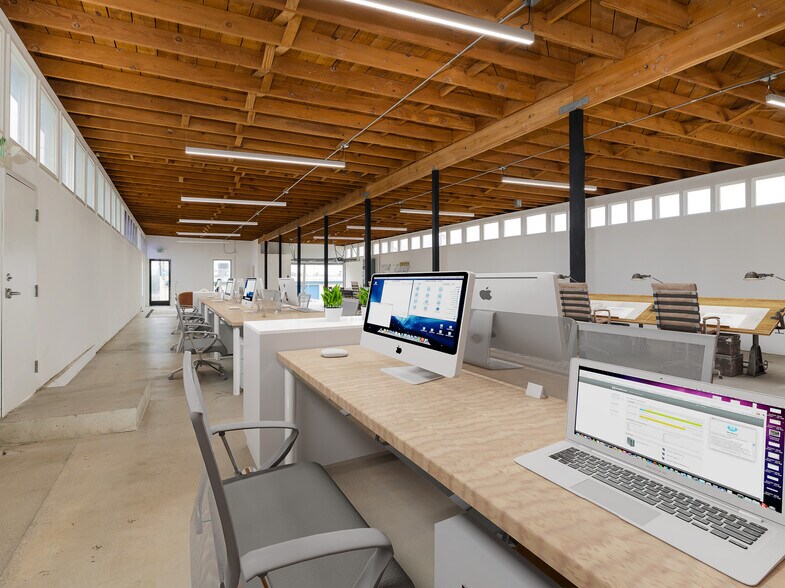 More Photos Of 805 E El Segundo Blvd, El Segundo Showroom For Sale