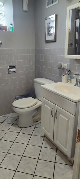 More Photos Of 1430 N Wood St, Chicago Land For Sale