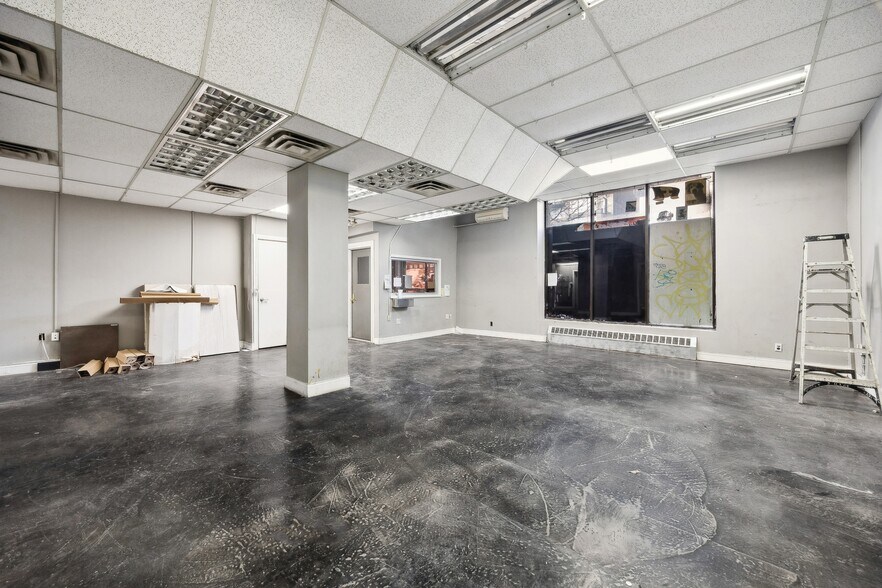 More Photos Of 85 Delancey St, New York Office For Lease
