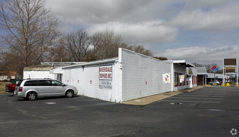 More Photos Of 1333 N King St, Hampton Freestanding For Sale