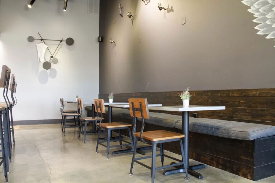 More Photos Of 7673 Perkins Rd, Baton Rouge Storefront For Lease