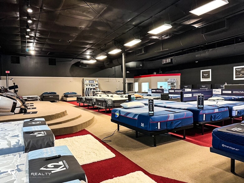 More Photos Of 3382 Highway 5, Douglasville Freestanding For Lease