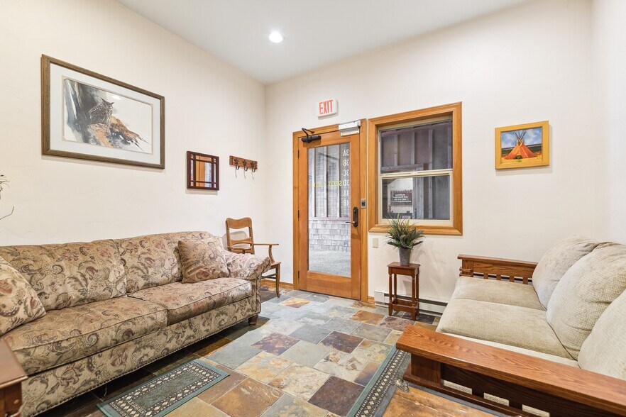 More Photos Of 191 Jewel Basin Ct, Bigfork Office For Sale