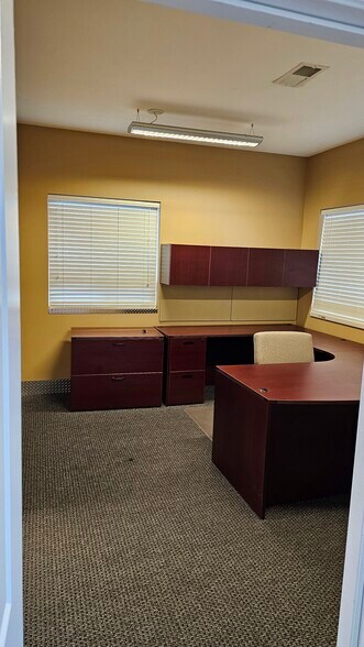 More Photos Of 2535 N Boulevard, Idaho Falls Office For Lease