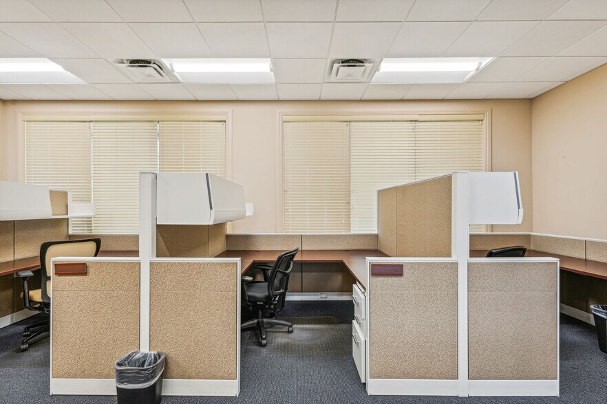 More Photos Of 3945 W Atlantic Ave, Delray Beach Office For Lease